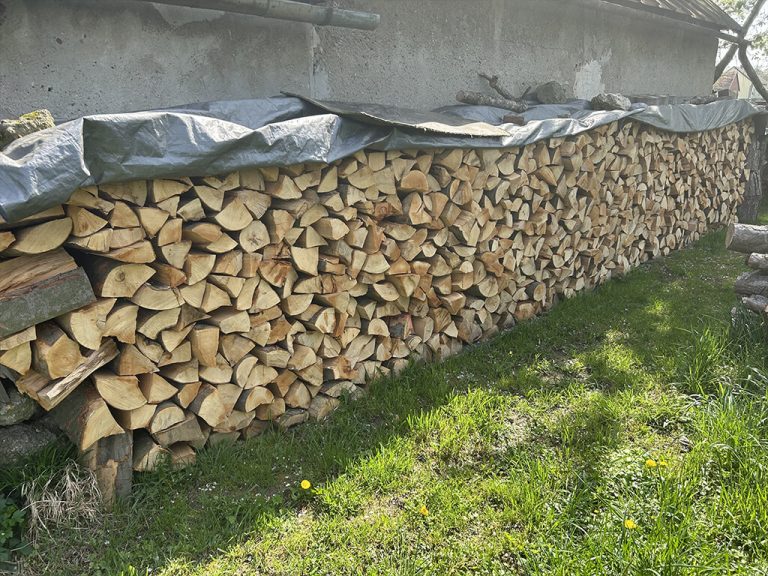 štipané palivové dřevo Frýdek - Mistek a Ostrava